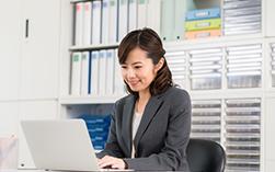 期間限定！時短♪保険組合にて資格確認書の申請処理業務